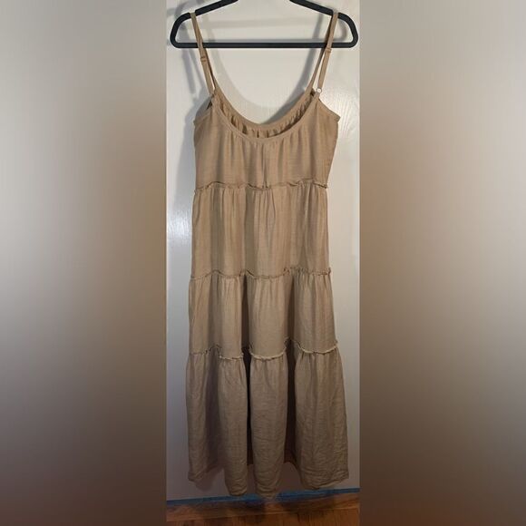 Eberjey EUC khaki Kesia linen tiered maxi dress Size Small - Picture 4 of 5